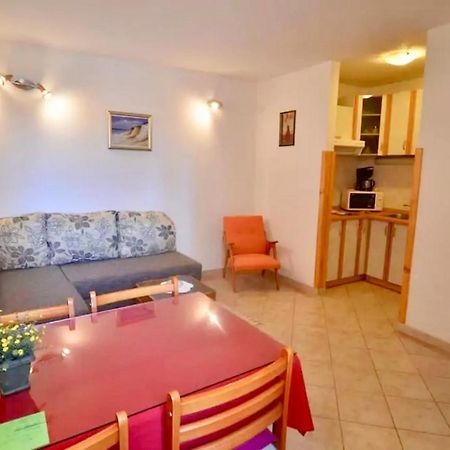 Apartment Dana Rovinj Exterior photo